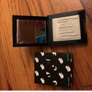 Kylie cosmetics Highlighter